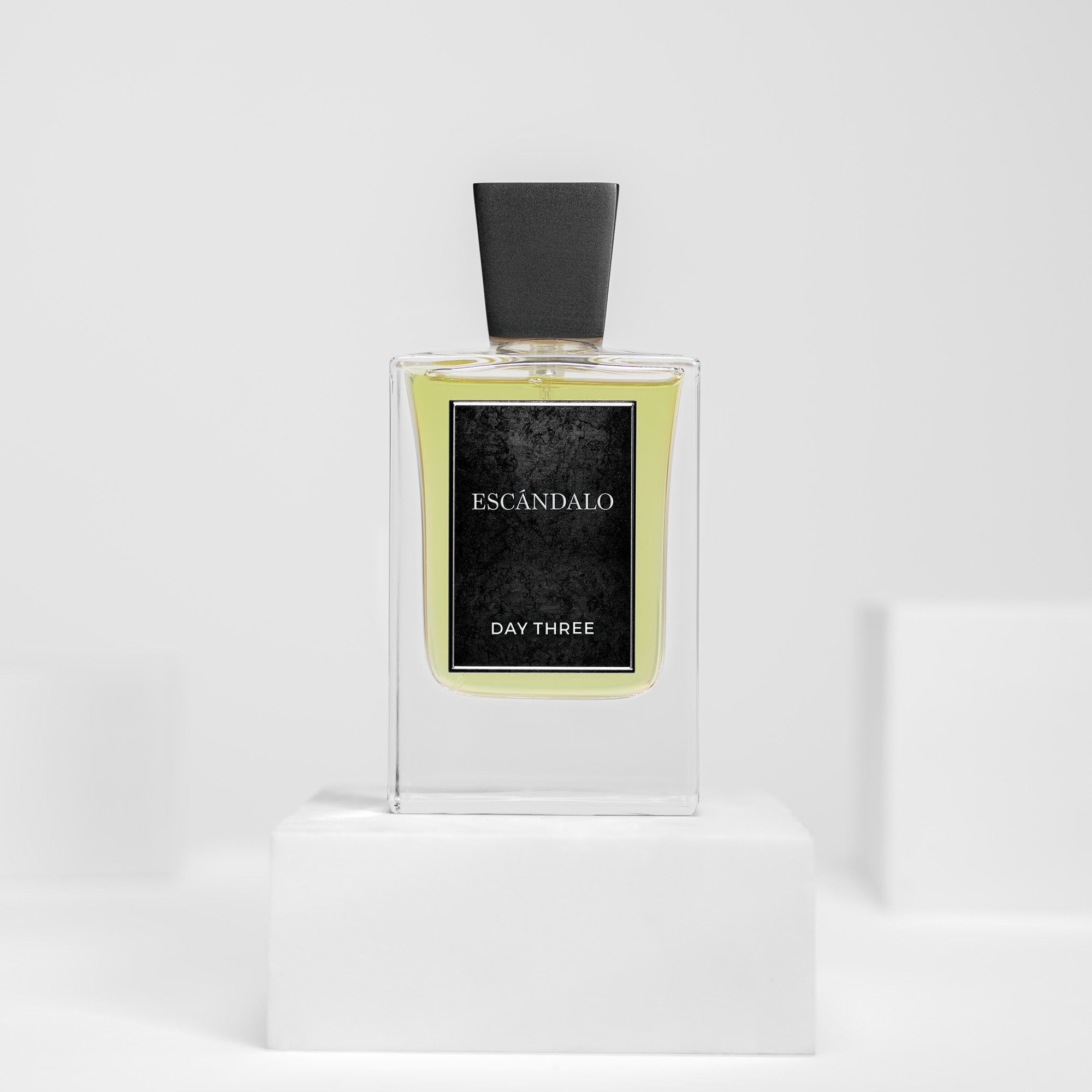 Escándalo – Day Three Fragrances